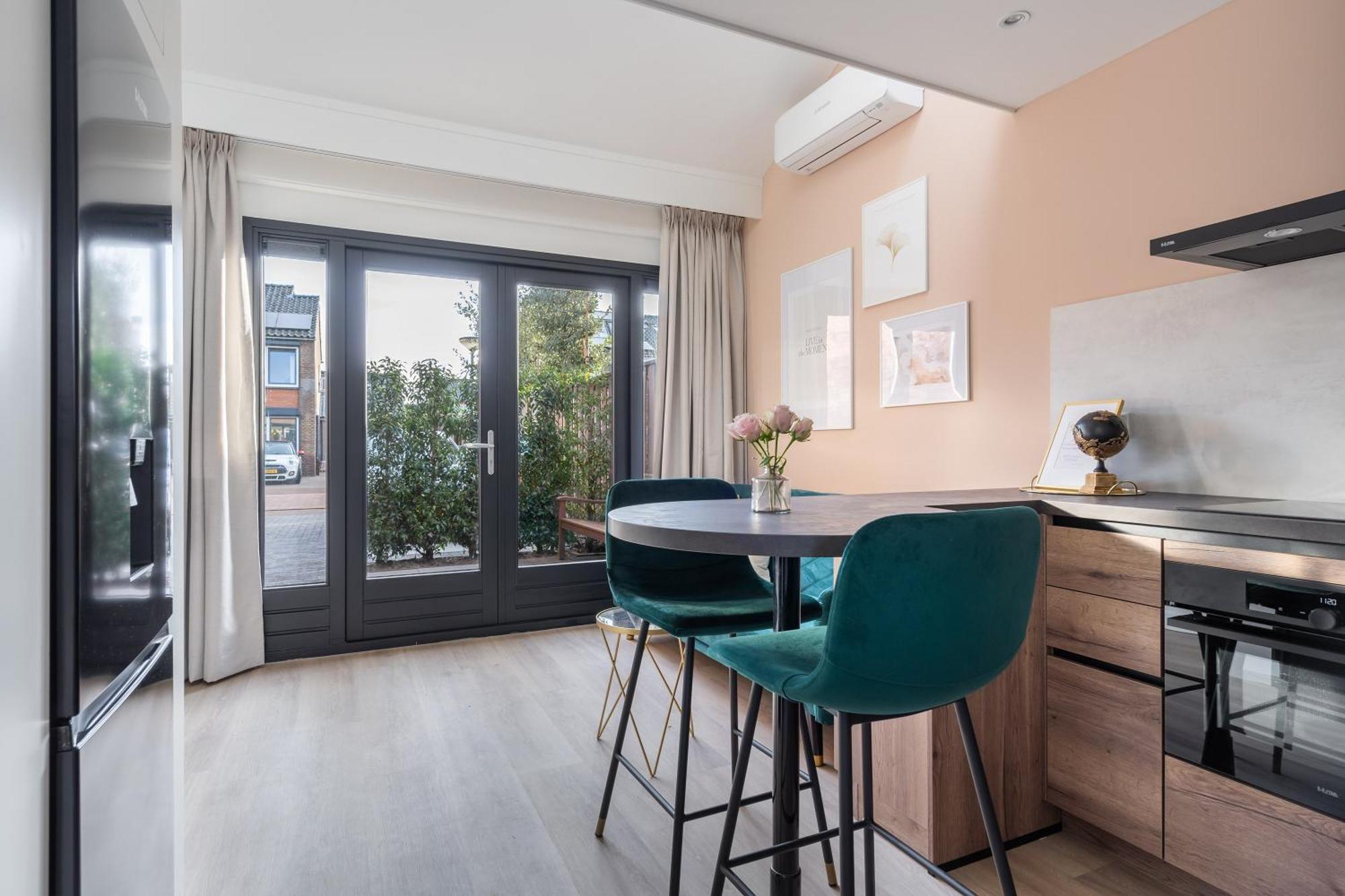 דירות האוזן Luxury Fully Equipped Studio - Centrally Located מראה חיצוני תמונה